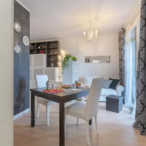 lazzaretto-a-5-min-dallaeroporto-apartment.emilia-romagnahotels.net/