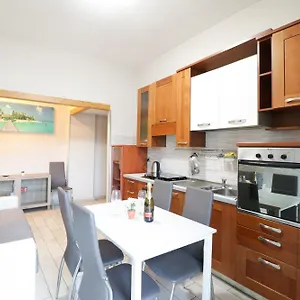 Appartement Virtus Prestige - &, Rome